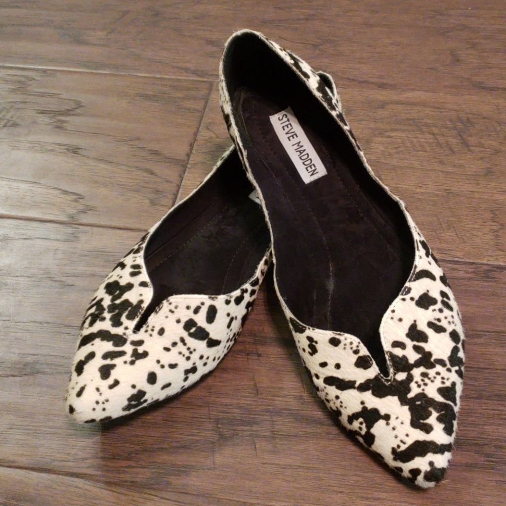 Steve Madden Black & White Calf Hair Flat 8M
